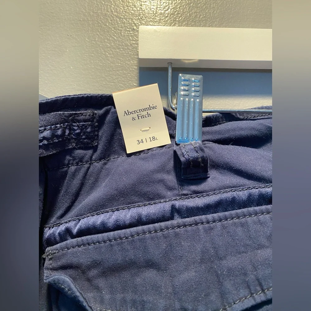 A&F blue cargo pants NWT - Picture 12 of 14